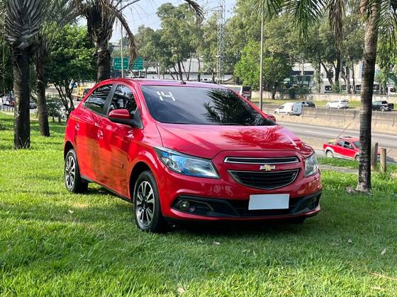 CHEVROLET ONIX 1.4 MPFI LTZ 8V FLEX 4P AUTOMÁTICO